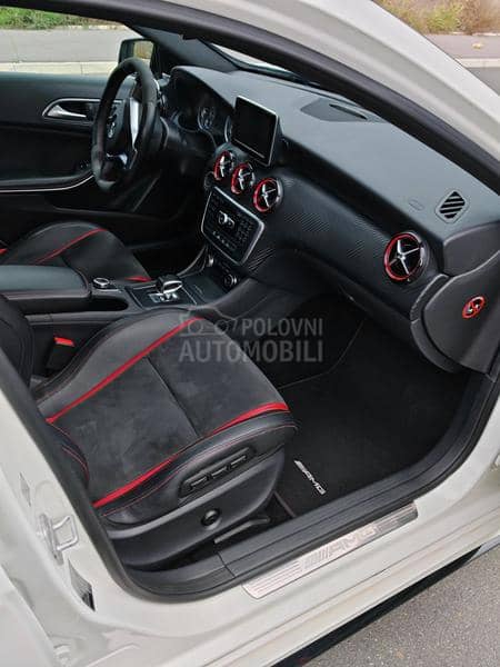 Mercedes Benz A 45 AMG Aero