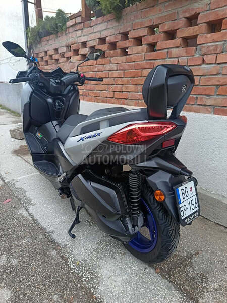 Yamaha X Max 300