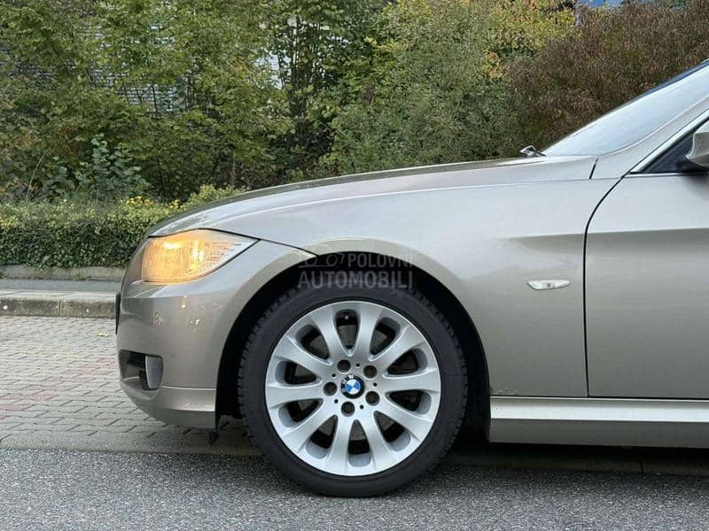 BMW 325 