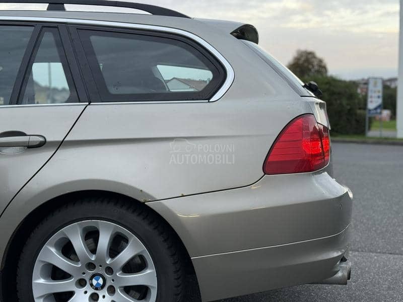 BMW 325 