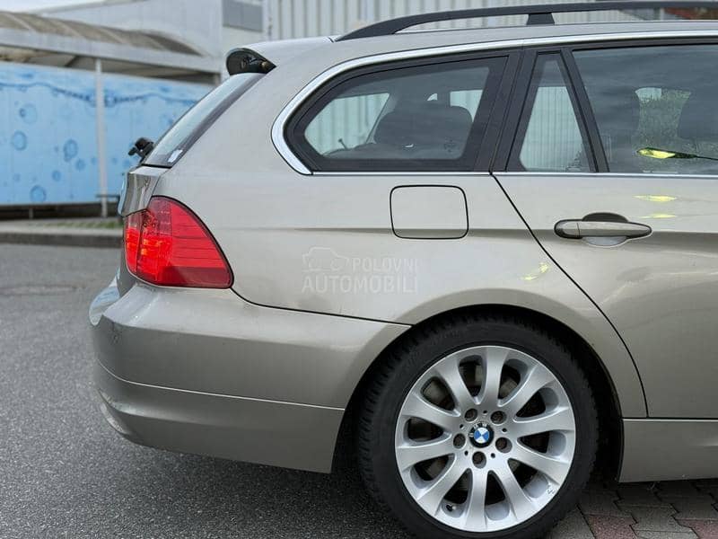 BMW 325 