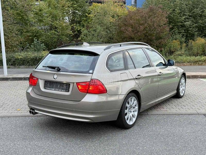 BMW 325 