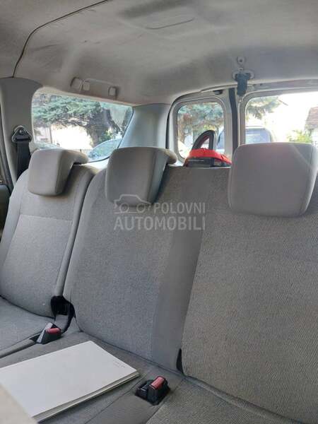 Dacia Logan 1.6 MPI