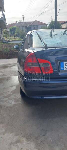 Mitsubishi Carisma 1,9
