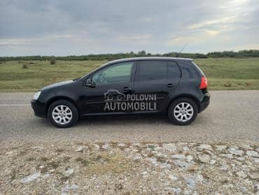 Volkswagen Golf 5 1.6. 8V