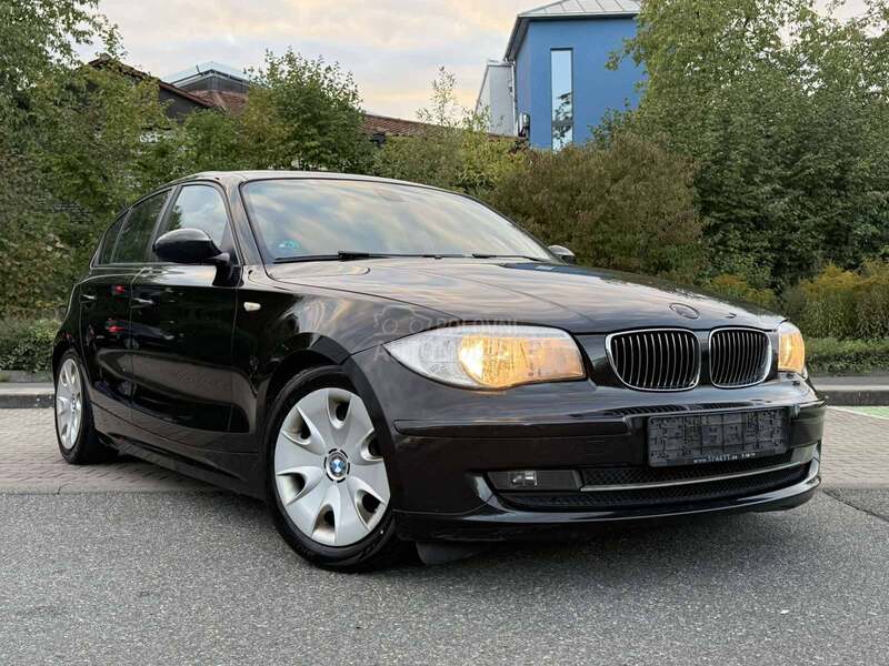 BMW 120 