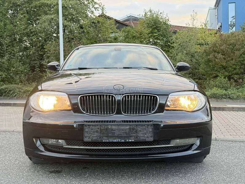 BMW 120 