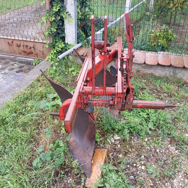 IMT 755 VK