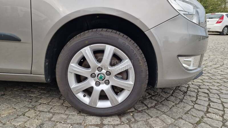 Škoda Fabia AUT0MATlC/KREDlTl