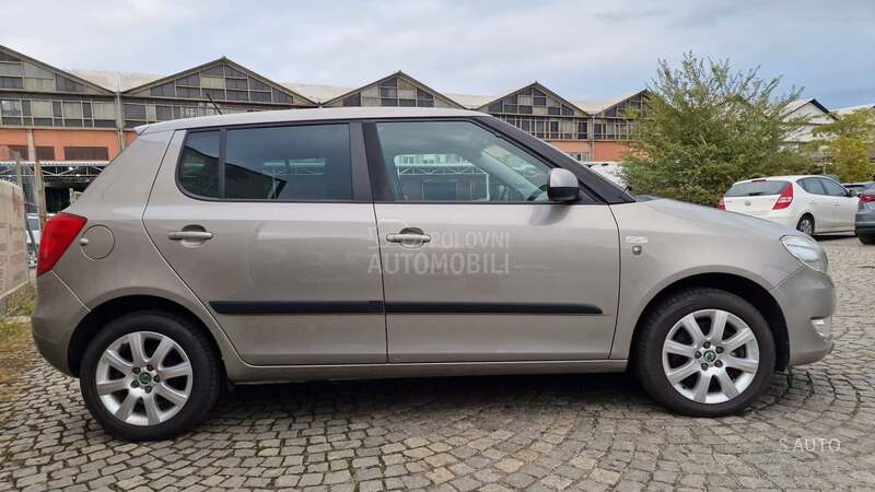 Škoda Fabia AUT0MATlC/KREDlTl