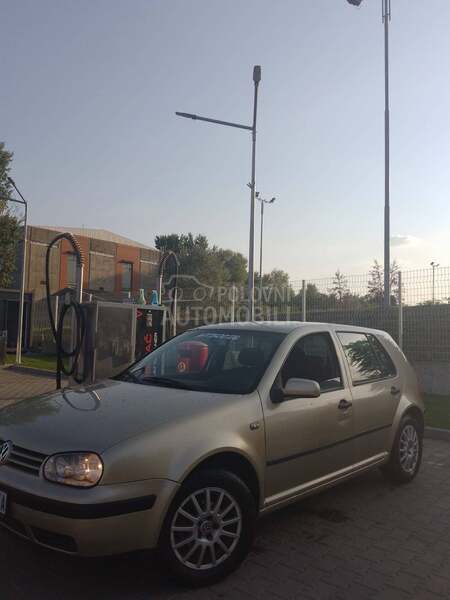 Volkswagen Golf 4 