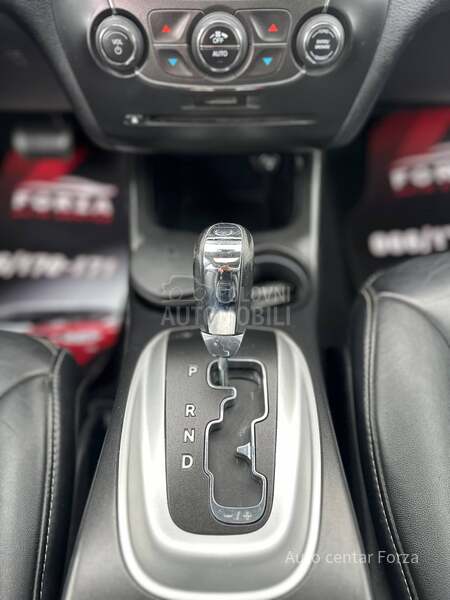 Fiat Freemont F U L L / N O V