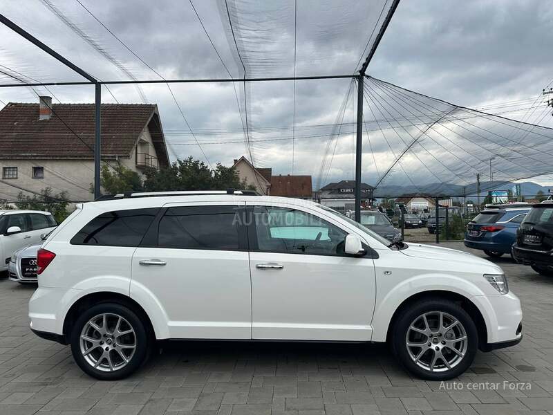 Fiat Freemont F U L L / N O V