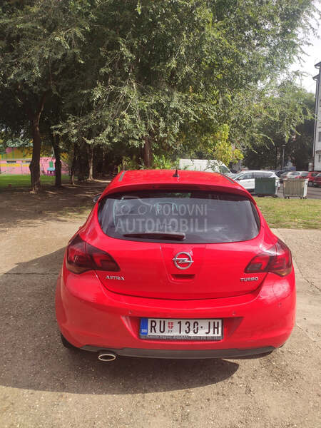 Opel Astra J 1,4 T