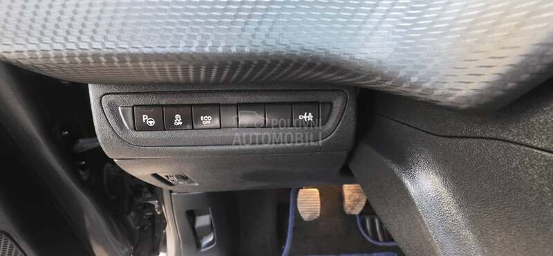 Peugeot 2008 1.6hdi Allure