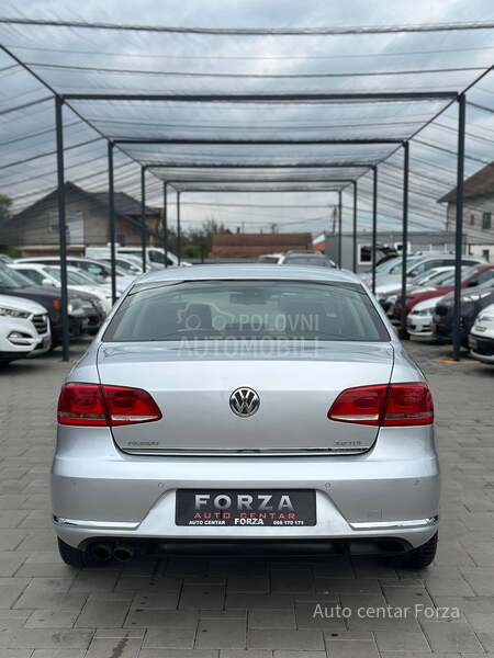 Volkswagen Passat B7 N A V I / N O V