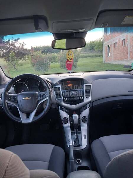 Chevrolet Cruze 