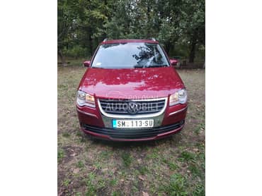 Volkswagen Touran 2.0/DSG/MULTIMEDIA