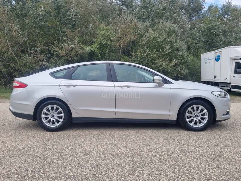 Ford Mondeo TITANIUM