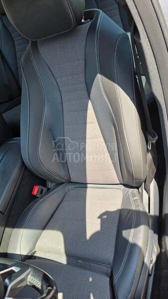 Mercedes Benz E 220 E Clasa  Avangart