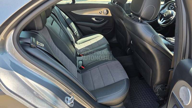 Mercedes Benz E 220 E Clasa  Avangart