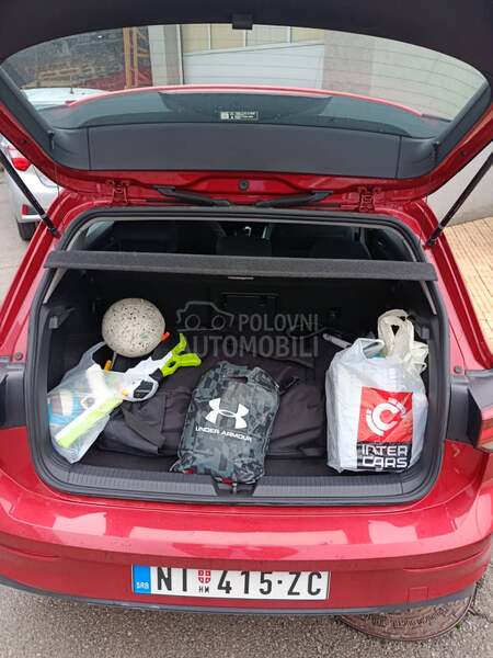 Volkswagen Golf 8 1.0 TSI