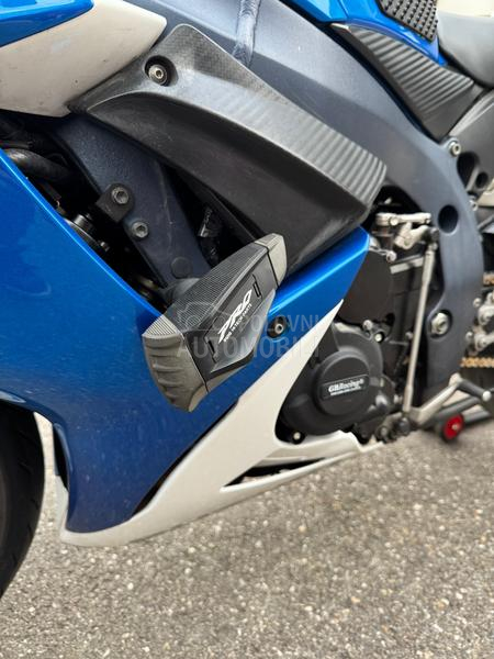 Suzuki gsxr 750