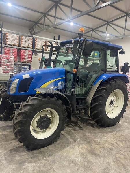 New Holland T5060