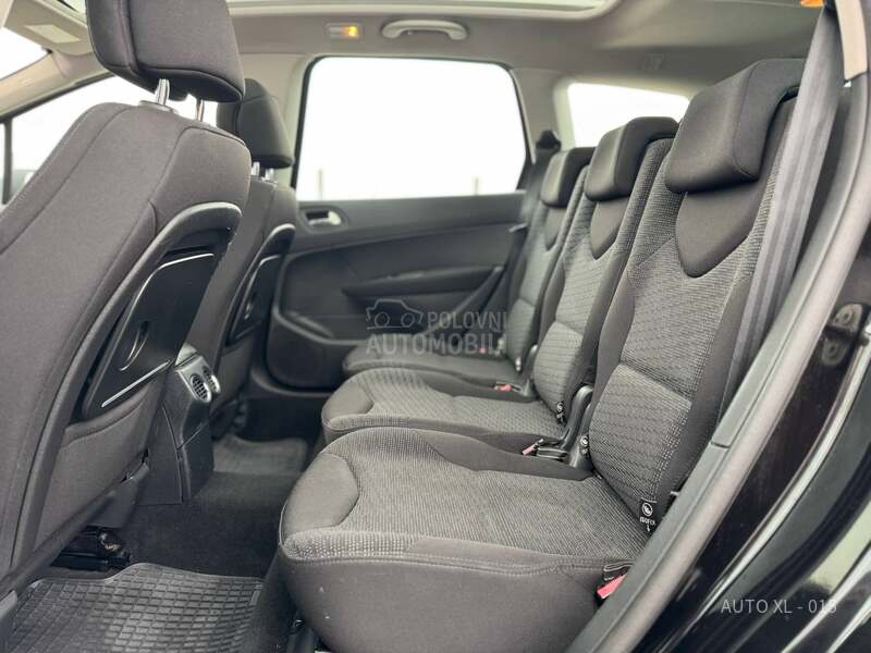 Peugeot 308 1.6 HDI / PANO