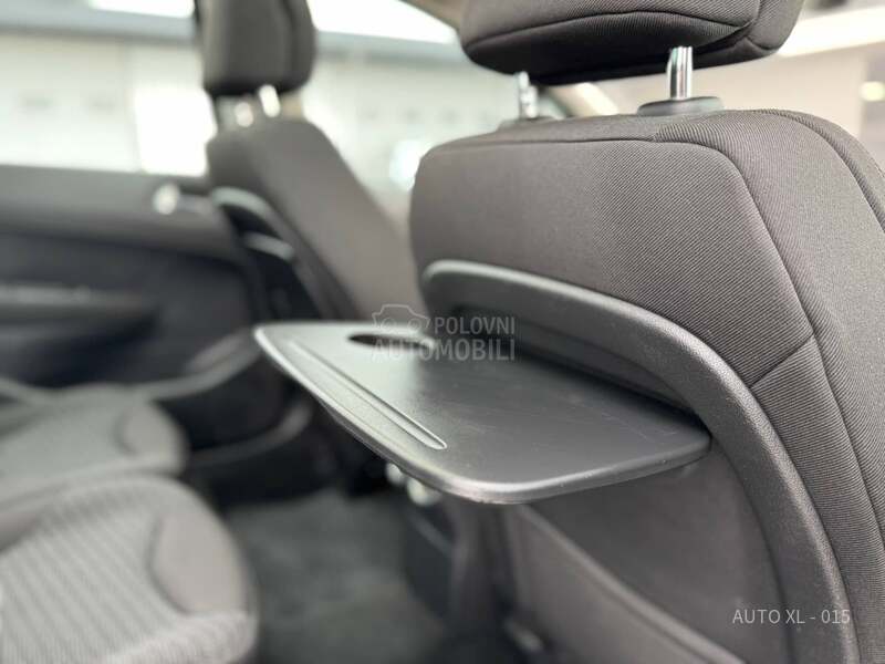 Peugeot 308 1.6 HDI / PANO