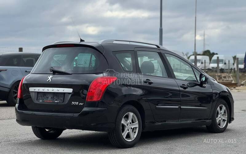 Peugeot 308 1.6 HDI / PANO