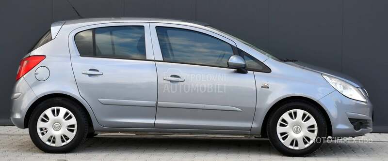 Opel Corsa D 1.3 CDTI / ODLIČNA