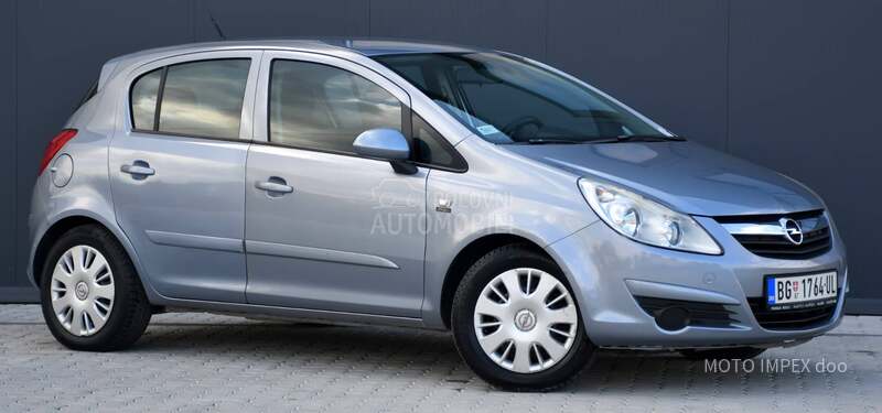 Opel Corsa D 1.3 CDTI / ODLIČNA