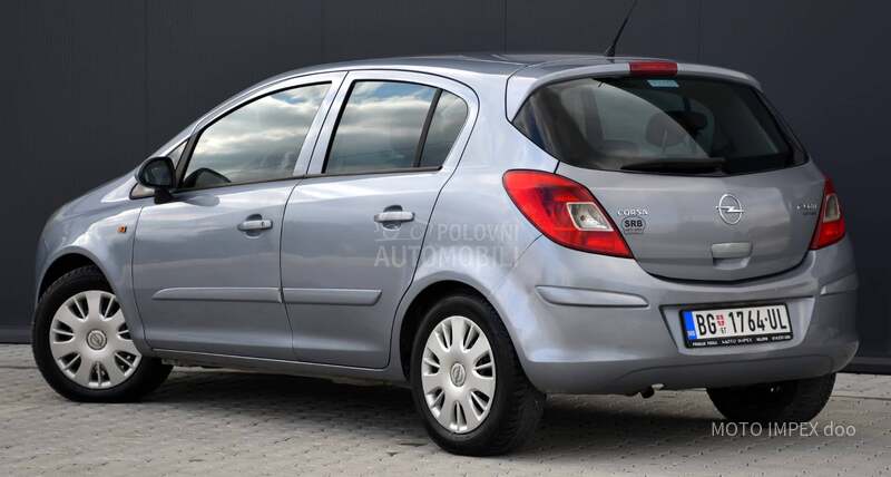 Opel Corsa D 1.3 CDTI / ODLIČNA