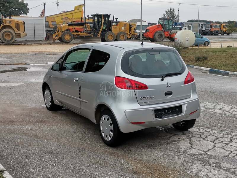 Mitsubishi Colt 1,3 b