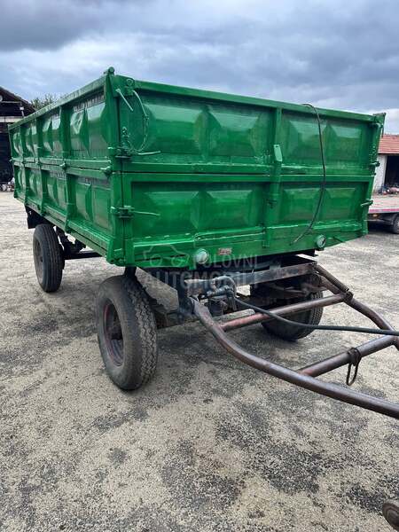 Universal Kiperka 4 t