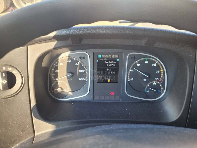 Mercedes Benz Atego 818