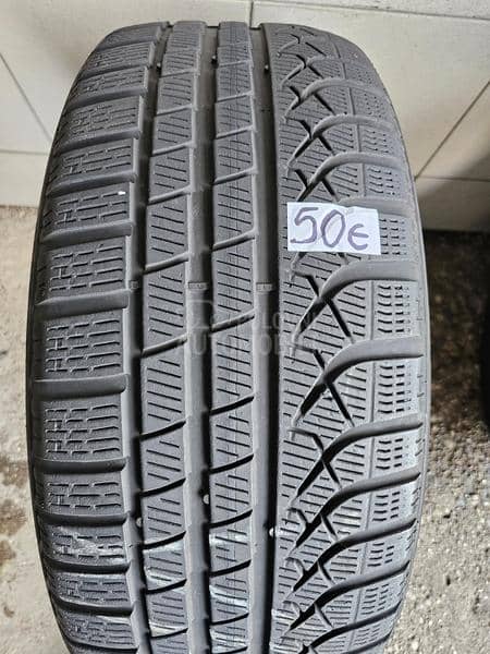 Pirelli 235/50 R19 Zimska