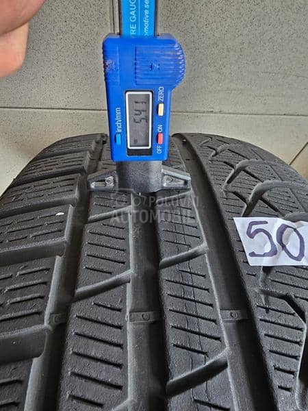 Pirelli 235/50 R19 Zimska