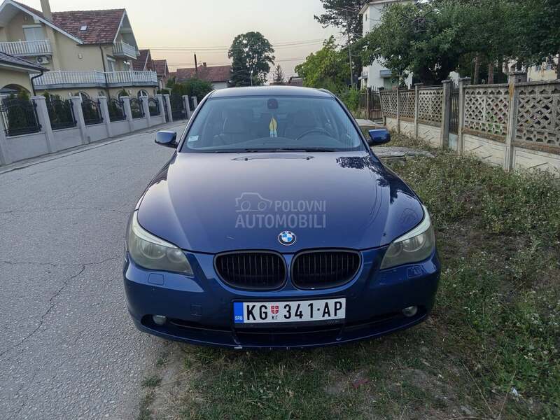 BMW 520 