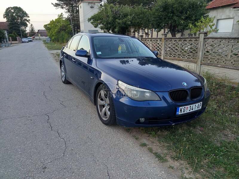 BMW 520 