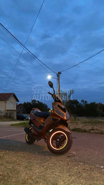 Peugeot Speedfight2