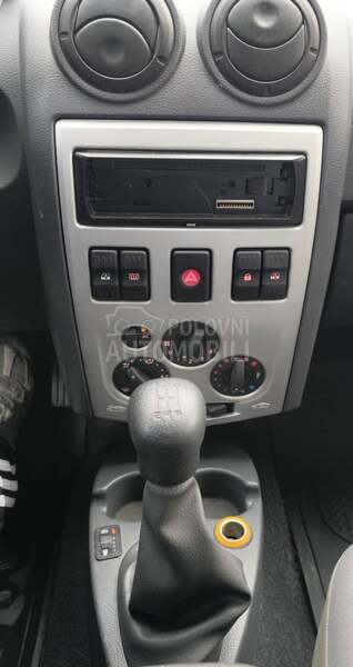 Dacia Logan 1.6 b. 67 h