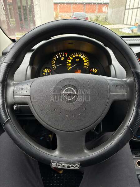 Opel Combo 1.6 CNG