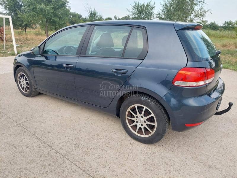Volkswagen Golf 6 1.6TDI 5VR HIGH Volkswagen Golf 6 1.6TDI 5VR HIGH
