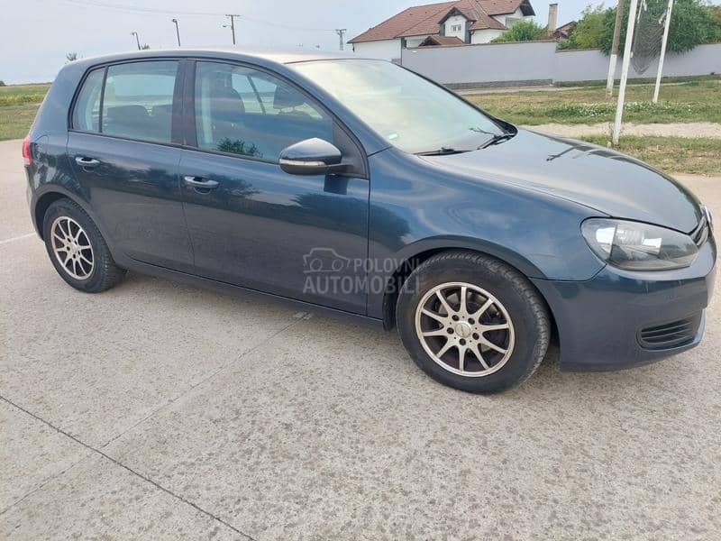 Volkswagen Golf 6 1.6TDI 5VR HIGH Volkswagen Golf 6 1.6TDI 5VR HIGH