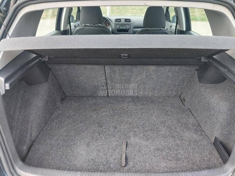 Volkswagen Golf 6 1.6TDI 5VR HIGH Volkswagen Golf 6 1.6TDI 5VR HIGH