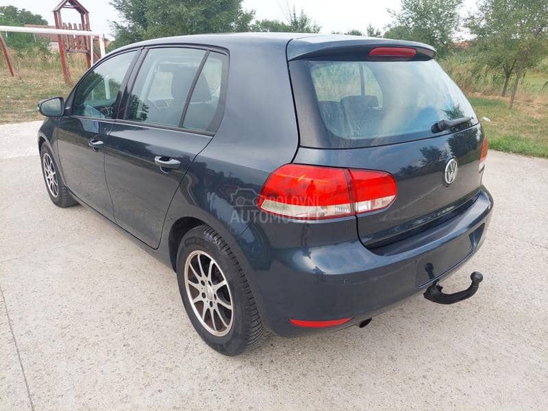 Volkswagen Golf 6 1.6TDI 5VR HIGH Volkswagen Golf 6 1.6TDI 5VR HIGH