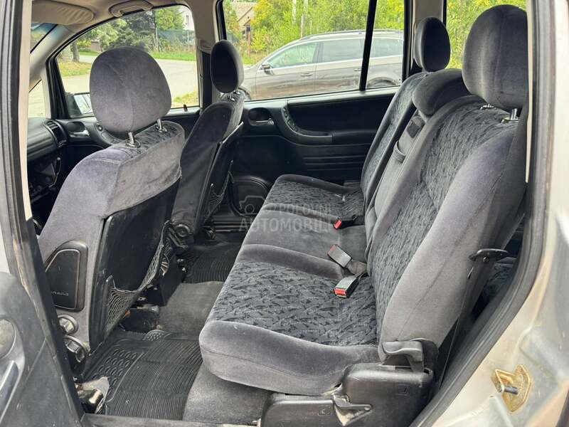 Opel Zafira 1,8b 16v KIima radi