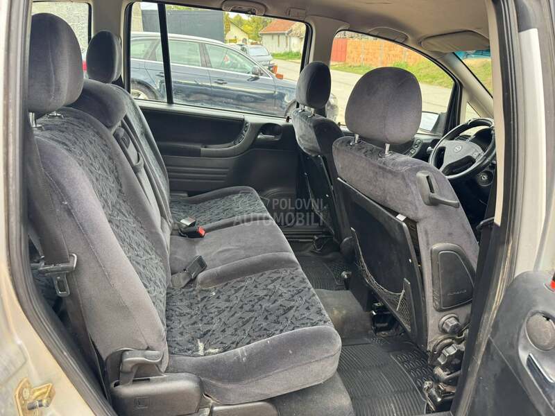 Opel Zafira 1,8b 16v KIima radi